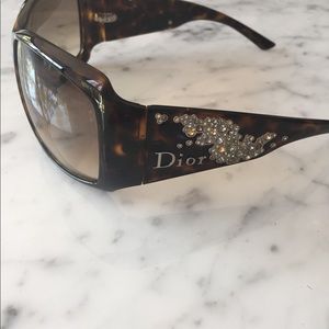 Dior sunnies